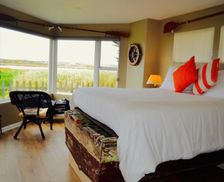 United States California Moss Landing vacation rental compare prices direct by owner 12880841