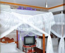 Uganda  Kasese vacation rental compare prices direct by owner 26130719