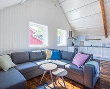 Norway Nordland Ballstad vacation rental compare prices direct by owner 16322362