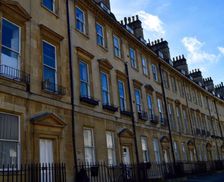 United Kingdom Bath and North Somerset Bath vacation rental compare prices direct by owner 14826998