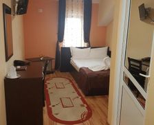 Romania Neamţ Roman vacation rental compare prices direct by owner 16346513