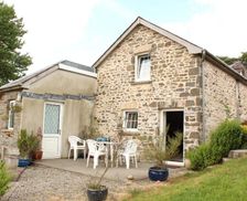 United Kingdom  Llanycrwys vacation rental compare prices direct by owner 17791388