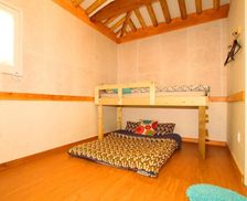 South Korea Gyeongsangbuk-Do Gyeongju vacation rental compare prices direct by owner 18377696