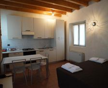 Italy Lombardy Chiari vacation rental compare prices direct by owner 14004132