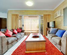 Australia Queensland Rockhampton vacation rental compare prices direct by owner 14004948