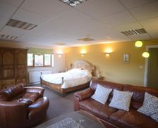 United Kingdom Huntingdonshire Tilbrook vacation rental compare prices direct by owner 16321968