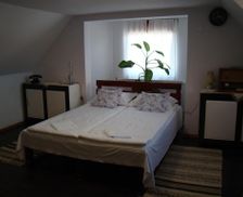 Romania Harghita Vlăhiţa vacation rental compare prices direct by owner 13650088