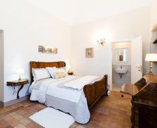 Italy Marche Urbino vacation rental compare prices direct by owner 16137137