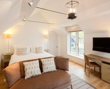 United Kingdom Berkshire Ascot vacation rental compare prices direct by owner 13785959