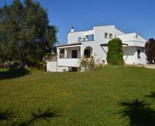 Italy Apulia Arnesano vacation rental compare prices direct by owner 29810528
