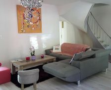 France Centre Saint-Aignan vacation rental compare prices direct by owner 8034393