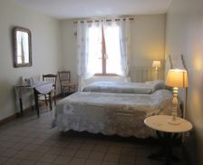 France Centre Gièvres vacation rental compare prices direct by owner 13735042