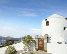 Greece Milos Plaka Milou vacation rental compare prices direct by owner 14628301