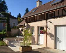 France Burgundy Lamarche-sur-Saône vacation rental compare prices direct by owner 13604249