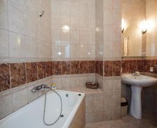 Romania Vâlcea Băile Govora vacation rental compare prices direct by owner 13719749