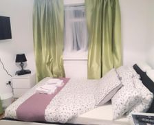 United Kingdom Greater London Abbey Wood vacation rental compare prices direct by owner 14267583