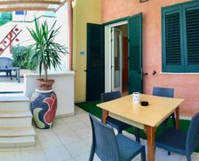 Italy Apulia Santa Cesarea Terme vacation rental compare prices direct by owner 13650445