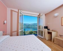 Italy Lombardy Ranco vacation rental compare prices direct by owner 14476388