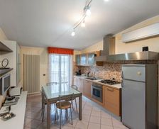 Italy Abruzzo Alba Adriatica vacation rental compare prices direct by owner 14737048