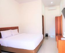 Indonesia Sumba Waingapu vacation rental compare prices direct by owner 26833940