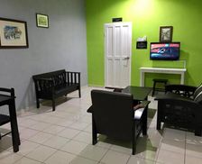 Malaysia Perak Pangkor vacation rental compare prices direct by owner 14017213