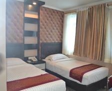 Indonesia Sumatra Pangkal Pinang vacation rental compare prices direct by owner 13921984