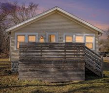United States Michigan Kalamazoo vacation rental compare prices direct by owner 33526216