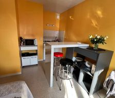 France Vienne Mignaloux-Beauvoir vacation rental compare prices direct by owner 33456319