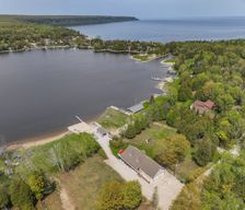 Canada Ontario Lion's Head vacation rental compare prices direct by owner 33532683