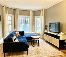 United States Illinois Oak Park vacation rental compare prices direct by owner 34838045