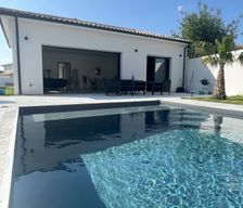 France Gironde Tresses vacation rental compare prices direct by owner 28052690