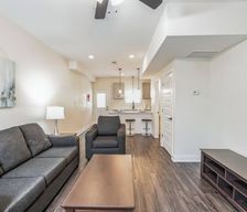 United States Tennessee Clarksville vacation rental compare prices direct by owner 34850002