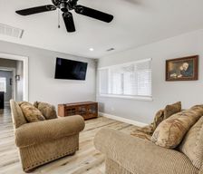 United States California Hughson vacation rental compare prices direct by owner 34956700