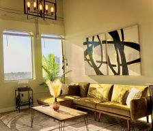 United States California Santa Ana vacation rental compare prices direct by owner 27504398