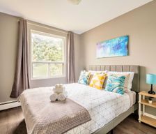 Canada Ontario Hamilton vacation rental compare prices direct by owner 33557813