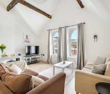 United Kingdom  Altrincham vacation rental compare prices direct by owner 34863528