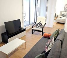 France Île-de-France Bagneux vacation rental compare prices direct by owner 33513697