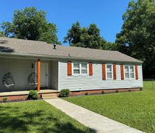 United States Tennessee Jackson vacation rental compare prices direct by owner 33552774