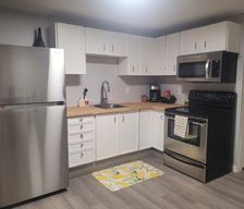 Canada Alberta Calgary vacation rental compare prices direct by owner 36057972