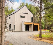 Canada Quebec St-Alexis-Des-Monts vacation rental compare prices direct by owner 36754499