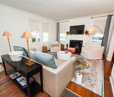 United States South Carolina Spartanburg vacation rental compare prices direct by owner 36023009