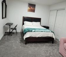 Canada Alberta Calgary vacation rental compare prices direct by owner 28019266
