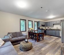 Canada Ontario Loretto vacation rental compare prices direct by owner 36201461