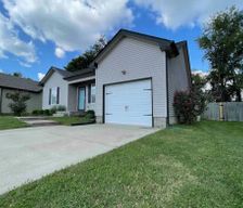 United States Tennessee Clarksville vacation rental compare prices direct by owner 36199407