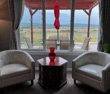 Canada Alberta Cochrane vacation rental compare prices direct by owner 36185506
