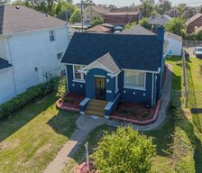United States Indiana Gary vacation rental compare prices direct by owner 36589074