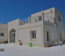 Italy Provincia di Lecce Carpignano Salentino vacation rental compare prices direct by owner 36189035
