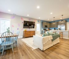 United States Indiana Bloomington vacation rental compare prices direct by owner 32775898