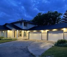 Canada Alberta Chestermere vacation rental compare prices direct by owner 34806472
