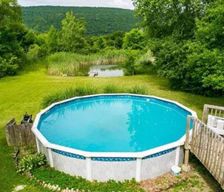 United States New York Jamesville vacation rental compare prices direct by owner 34811847